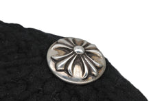 Load image into Gallery viewer, 極美品 CHROME HEARTS クロムハーツ クロスパッチ ニットキャップ ビーニー カシミヤ レザー シルバー925 ブラック 中古 4b011657