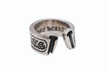Load image into Gallery viewer, CHROME HEARTS クロムハーツ SM SCROLL LABEL スクロールラベルリング スモール 重量約16.6g サイズ19号 シルバー925 美品 中古 4b011660