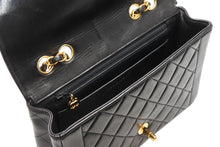 Load image into Gallery viewer, 極美品 CHANEL シャネル Wチェーン マトラッセ 23cm ショルダーバッグ ココマーク 4番台 ラムスキン ブラック ゴールド金具 中古 4b012067