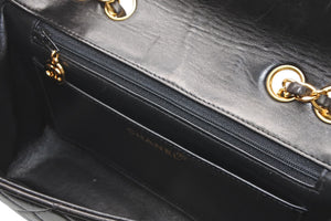 極美品 CHANEL シャネル Wチェーン マトラッセ 23cm ショルダーバッグ ココマーク 4番台 ラムスキン ブラック ゴールド金具 中古 4b012067