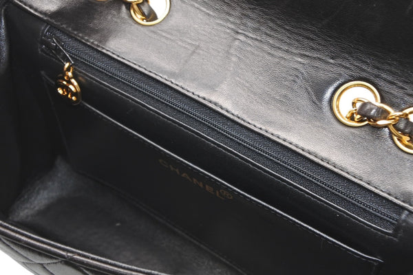 極美品 CHANEL シャネル Wチェーン マトラッセ 23cm ショルダーバッグ ココマーク 4番台 ラムスキン ブラック ゴールド金具 中古 4b012067