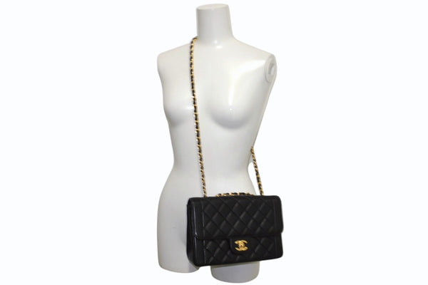 極美品 CHANEL シャネル Wチェーン マトラッセ 23cm ショルダーバッグ ココマーク 4番台 ラムスキン ブラック ゴールド金具 中古 4b012067