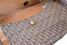 Load image into Gallery viewer, Christian Dior クリスチャンディオール トロッター ストリートシック ショルダーバッグ ブラウン キャンバス レザー ロゴ 美品 中古 4b011849