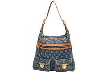 Load image into Gallery viewer, LOUIS VUITTON ルイヴィトン バギーGM ショルダーバッグ M95048 モノグラムデニム ブルー ゴールド金具 美品 中古 4b011918