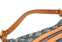 Load image into Gallery viewer, LOUIS VUITTON ルイヴィトン バギーGM ショルダーバッグ M95048 モノグラムデニム ブルー ゴールド金具 美品 中古 4b011918