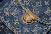 Load image into Gallery viewer, LOUIS VUITTON ルイヴィトン バギーGM ショルダーバッグ M95048 モノグラムデニム ブルー ゴールド金具 美品 中古 4b011918