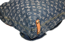 Load image into Gallery viewer, LOUIS VUITTON ルイヴィトン バギーGM ショルダーバッグ M95048 モノグラムデニム ブルー ゴールド金具 美品 中古 4b011918