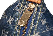 Load image into Gallery viewer, LOUIS VUITTON ルイヴィトン バギーGM ショルダーバッグ M95048 モノグラムデニム ブルー ゴールド金具 美品 中古 4b011918