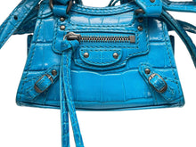 Load image into Gallery viewer, BALENCIAGA バレンシアガ クロコ型押し ネオ クラシック シティ ミニ ショルダーバッグ ブルー系 レザー 669537 コッパ―金具 美品 中古 4b011373