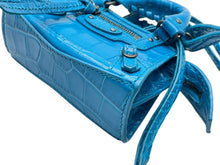 Load image into Gallery viewer, BALENCIAGA バレンシアガ クロコ型押し ネオ クラシック シティ ミニ ショルダーバッグ ブルー系 レザー 669537 コッパ―金具 美品 中古 4b011373
