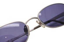 Load image into Gallery viewer, 極美品 CHANEL シャネル サングラス アイウェア 13133 45002 ココマーク メタル シルバー グレー 中古 4b011993