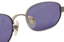 Load image into Gallery viewer, 極美品 CHANEL シャネル サングラス アイウェア 13133 45002 ココマーク メタル シルバー グレー 中古 4b011993