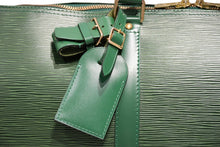 画像をギャラリービューアに読み込む, LOUIS VUITTON ルイヴィトン キーポル50 ボストンバッグ M42964 ボルネオグリーン エピレザー ゴールド金具 美品 中古 4b012237