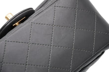 Load image into Gallery viewer, 極美品 CHANEL シャネル ミニマトラッセ17 シングルフラップ ショルダーバッグ 29番台 ココマーク ラムスキン グレー 中古 4b012064