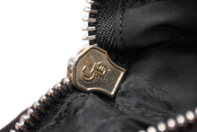 Load image into Gallery viewer, 極美品 CHROME HEARTS クロムハーツ DUFFLE BAG MINI ダッフルバッグ ミニ ハンドバッグ セメタリークロスパッチ ハラコ レザー 中古 4b012211