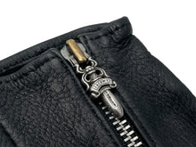 Load image into Gallery viewer, CHROME HEARTS クロムハーツ DGR ZIP GROVE ダガージップ レザーグローブ 手袋 サイズ8 ブラック シルバー925 美品 中古 4b008452