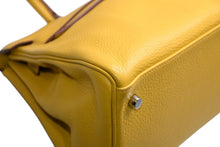 Load image into Gallery viewer, 極美品 HERMES エルメス SHOULDER KELLY ショルダーケリー ショルダーバッグ トリヨンクレマンス イエロー シルバー金具 □M刻印 中古 4b012175