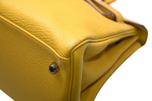 Load image into Gallery viewer, 極美品 HERMES エルメス SHOULDER KELLY ショルダーケリー ショルダーバッグ トリヨンクレマンス イエロー シルバー金具 □M刻印 中古 4b012175