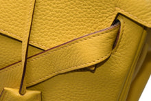 Load image into Gallery viewer, 極美品 HERMES エルメス SHOULDER KELLY ショルダーケリー ショルダーバッグ トリヨンクレマンス イエロー シルバー金具 □M刻印 中古 4b012175