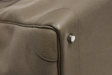 Load image into Gallery viewer, 新品同様 HERMES エルメス Haut a Courroies オータクロア40 ハンドバッグ トワル トゴ ツンドラ SV シルバー金具 B刻印 中古 4b012202