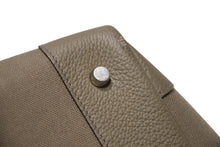 Load image into Gallery viewer, 新品同様 HERMES エルメス Haut a Courroies オータクロア40 ハンドバッグ トワル トゴ ツンドラ SV シルバー金具 B刻印 中古 4b012202