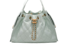 Load image into Gallery viewer, 新品同様 CHANEL シャネル シャネル25 スモール ハンドバッグ AS5293 ランダム番台 ココマーク キャビアスキン グリーン 中古 4b012309