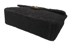 Load image into Gallery viewer, 極美品 CHANEL シャネル デカマトラッセ34 Sフラップ Wチェーンショルダーバッグ 3番台 ココマーク パイル ブラック ゴールド金具 中古 4b012262