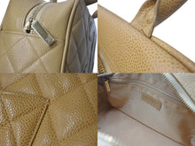 Load image into Gallery viewer, 極美品 CHANEL シャネル ボーリングハンドバッグ ココマーク ミニバッグ 8番台 キャビスキン ベージュ ゴールド金具 中古 4b001228