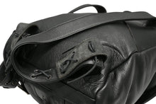 Load image into Gallery viewer, 極美品 CHROME HEARTS クロムハーツ BSフレア バックパック リュック ガンスリンガー レザー シルバー925 ブラック 中古 4b012530