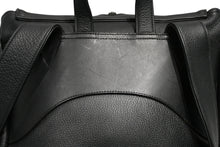Load image into Gallery viewer, 極美品 CHROME HEARTS クロムハーツ BSフレア バックパック リュック ガンスリンガー レザー シルバー925 ブラック 中古 4b012530