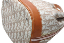 Load image into Gallery viewer, Christian Dior クリスチャンディオール チェーンハンドバッグ 03-BO-0017 トロッター柄 PVC レザー シルバー金具 巾着 美品 中古 4b012344