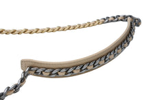 Load image into Gallery viewer, 極美品 CHANEL シャネル フォンホルダー フォンポーチ AP1773 30番台 ココマーク ラムスキン キルティング ベージュ 中古 4b011912