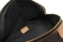 Load image into Gallery viewer, 極美品 LOUIS VUITTON ルイ ヴィトン バムバッグMM ショルダーバッグ M43644 ブラウン モノグラムキャンバス レザー ゴールド金具 中古 4b012247