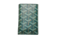 Load image into Gallery viewer, 新品未使用 GOYARD ゴヤール SAINT MARC サンマルク パスケース カードケース グリーン ヘリンボーン柄 中古 4b012350