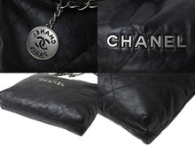 Load image into Gallery viewer, 極美品 CHANEL シャネル シャネル22 ハンドバッグ ランダム番台 シャイニー カーフスキン シルバー金具 中古 4b001238