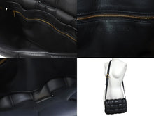 画像をギャラリービューアに読み込む, BOTTEGAVENETA ボッテガヴェネタ パデッドカセット ショルダーバッグ 591970VCQR18425 ブラック ラムスキン 美品 中古 4b001239