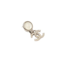 Load image into Gallery viewer, CHANEL シャネル ココマーク ドロップピアス 重量約8.1g F24B刻印 レジン メタル ラインストーン 両耳用 美品 中古 4b012379