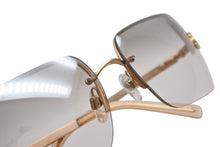 Load image into Gallery viewer, 極美品 CHANEL シャネル ハーフリム サングラス アイウェア 4092-B c.102/8Z サイズ62□15 120 ココマーク ラインストーン 中古 4b012425