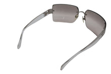 Load image into Gallery viewer, CHANEL シャネル リムレス サングラス アイウェア 4107-B サイズ62□15 125 ココマーク レッド ブルー 美品 中古 4b012413
