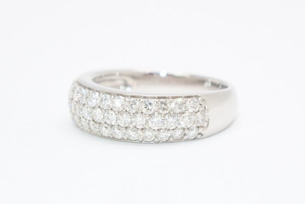新品未使用 プラチナ リング 指輪 1.05ct 重量約7.12g サイズ13号 Pt900刻印 パヴェ ダイヤモンド シルバー クリア 中古 4b013448