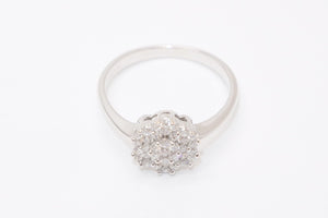 新品未使用 K18WG リング 指輪 0.5ct 重量約2.80g サイズ15号 ホワイトゴールド パヴェ ダイヤモンド シルバー クリア 中古 4b013450