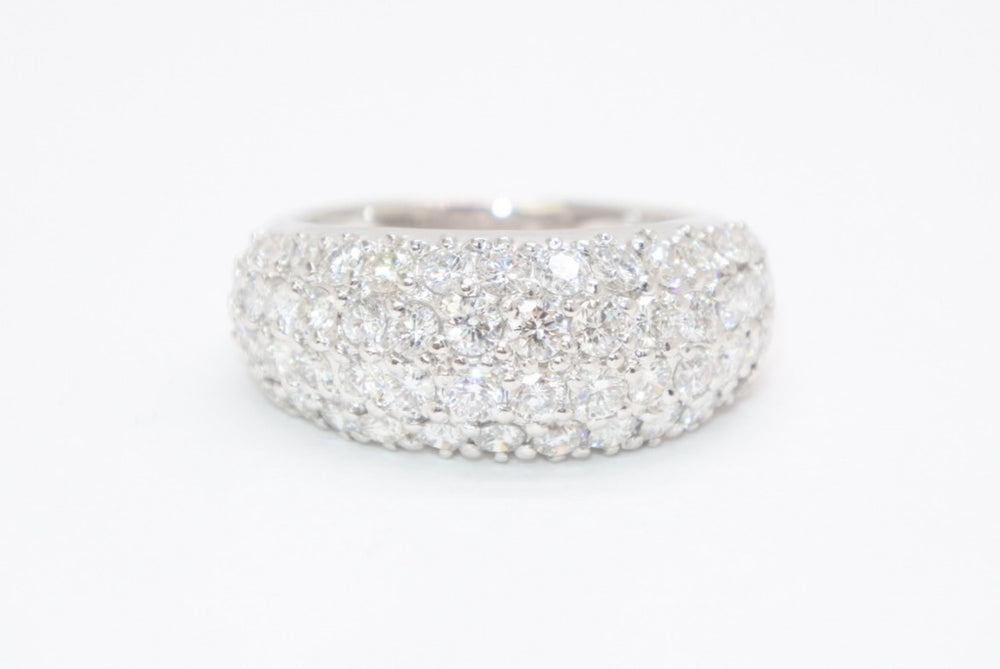New and unused platinum ring 2.0ct Weight approx. 9.18g Size 15 Pt900 engraved Pave Diamond Silver Clear Used 4b013447