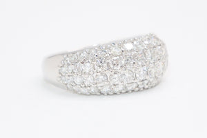 新品未使用 プラチナ リング 指輪 2.0ct 重量約9.18g サイズ15号 Pt900刻印 パヴェ ダイヤモンド シルバー クリア 中古 4b013447