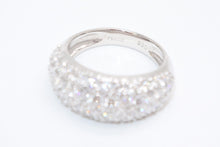 Load image into Gallery viewer, 新品未使用 プラチナ リング 指輪 2.0ct 重量約9.18g サイズ15号 Pt900刻印 パヴェ ダイヤモンド シルバー クリア 中古 4b013447