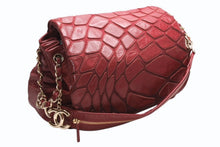 Load image into Gallery viewer, 極美品 CHANEL シャネル チェーンワンショルダーバッグ 12番台 ココマーク ラムスキン ボルドー パッチワーク ゴールド金具 中古 4b012573
