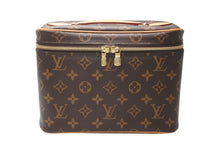 Load image into Gallery viewer, 極美品 LOUIS VUITTON ルイヴィトンニースBB バニティバッグ ハンドバッグ M42265 モノグラム PVC レザー ブラウン 中古 4b012861