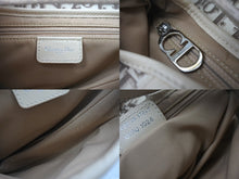 Load image into Gallery viewer, Christian Dior クリスチャンディオール サドルバッグ エンブロイダリー ガリアーノ期 ハンドバッグ ベージュ 2004年 美品 中古 4b001270