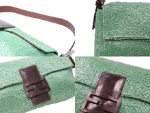 Load image into Gallery viewer, FENDI フェンディ マンマバケット ワンショルダーバッグ 26424 グリーン ビーズ レザー シルバー金具 良品 中古 4b008348