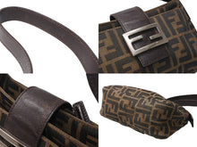 Load image into Gallery viewer, FENDI フェンディ ズッカ ミニマンマバケット ワンショルダーバッグ 2355-26723-009 ブラウン コットンキャンバス レザー ゴールド金具 美品 中古 4b012729