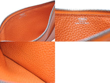 Load image into Gallery viewer, 極美品 HERMES エルメス 二つ折り財布 長財布 ドゴンMM トリヨンクレマンス 刻印不鮮明 オレンジ ゴールド金具 中古 4b012827